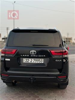 تويوتا لاندكروزر